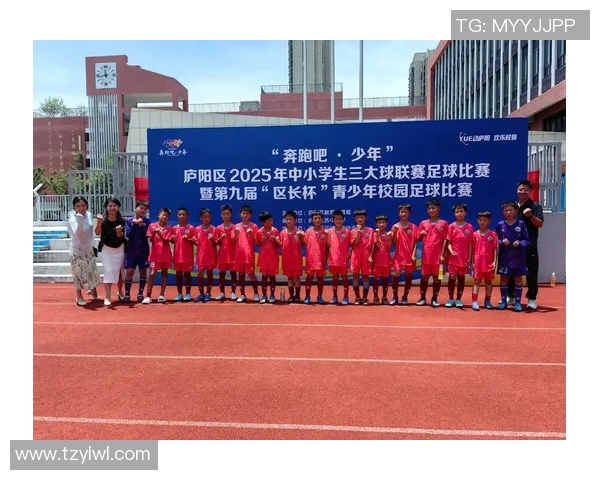 探索上热门儿童足球明星的成长之路与未来潜力分析