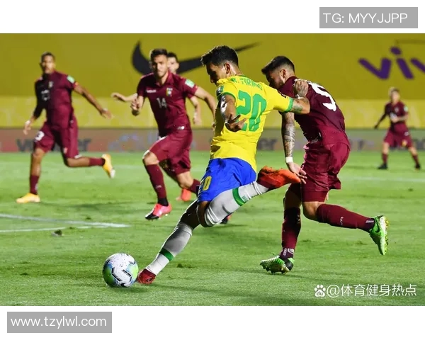 从贫民窟到绿茵场足球明星的奋斗与荣耀之路