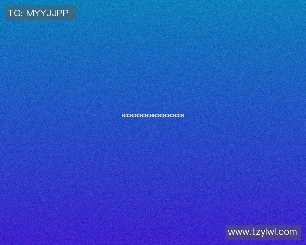 足球明星挥手致意瞬间捕捉展现激情与魅力的精彩瞬间